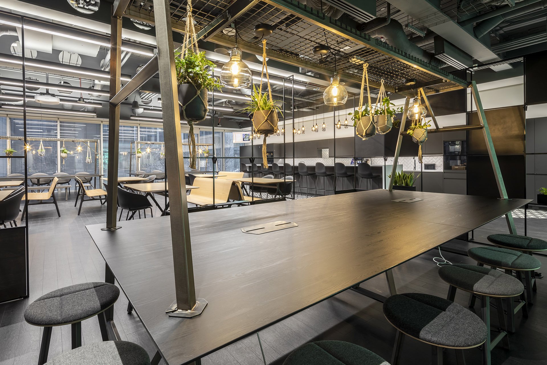 Head Office Design Adecco work.place.create.